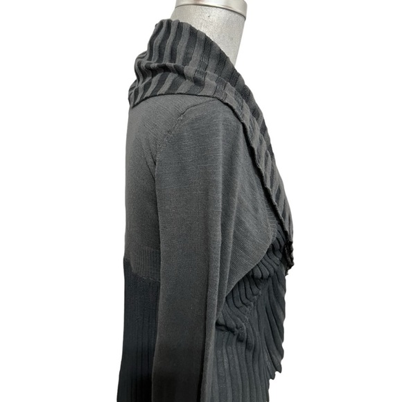 Angel of the North Gray Long Sleeve Cascading Waterfall Open Ribbed Cardigan Med - Picture 3 of 10